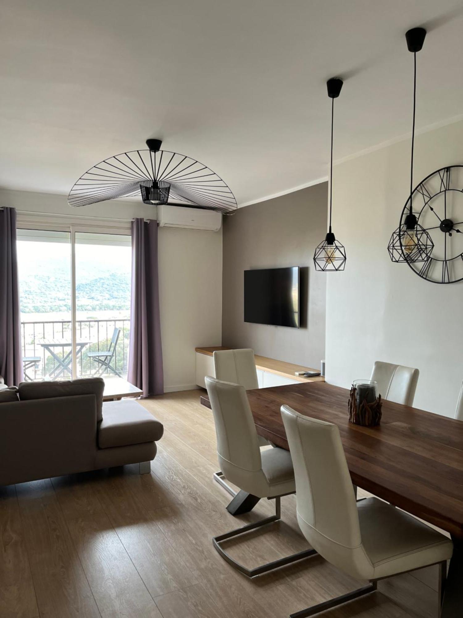Superbe Appartement En Centre Ville ポルトヴェッキオ エクステリア 写真